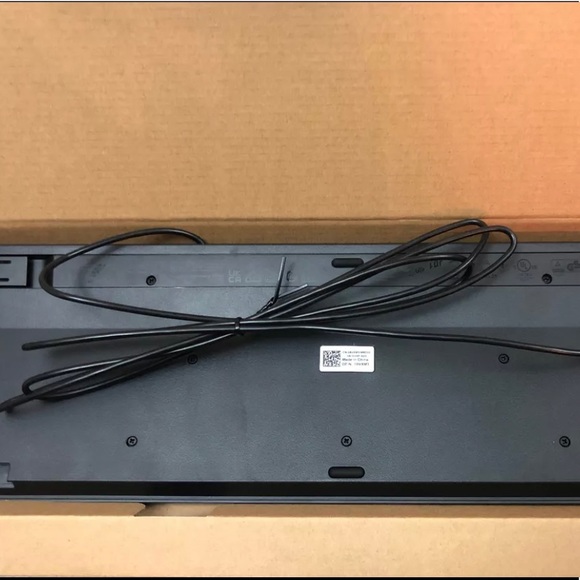 Dell USB Keyboard KB216 - Slim Wired Black UK Layout *BRAND NEW* KB216-BK-UK - Picture 3 of 7